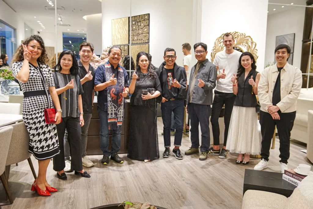 DSC00013 VINOTI LIVING IDD STORE GRAND OPENING - 1